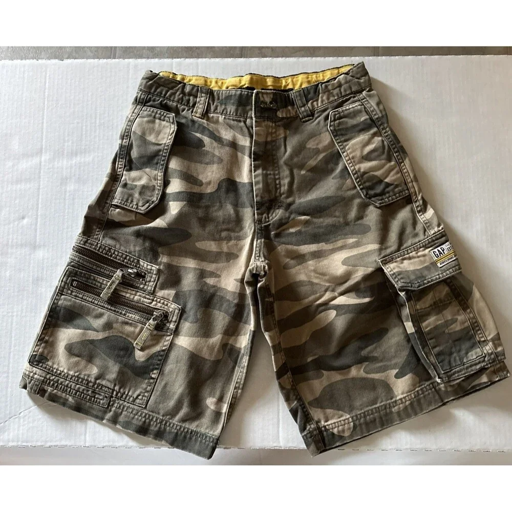 Gap Kids Camo Cargo Shorts Size 12 in excellent condition.